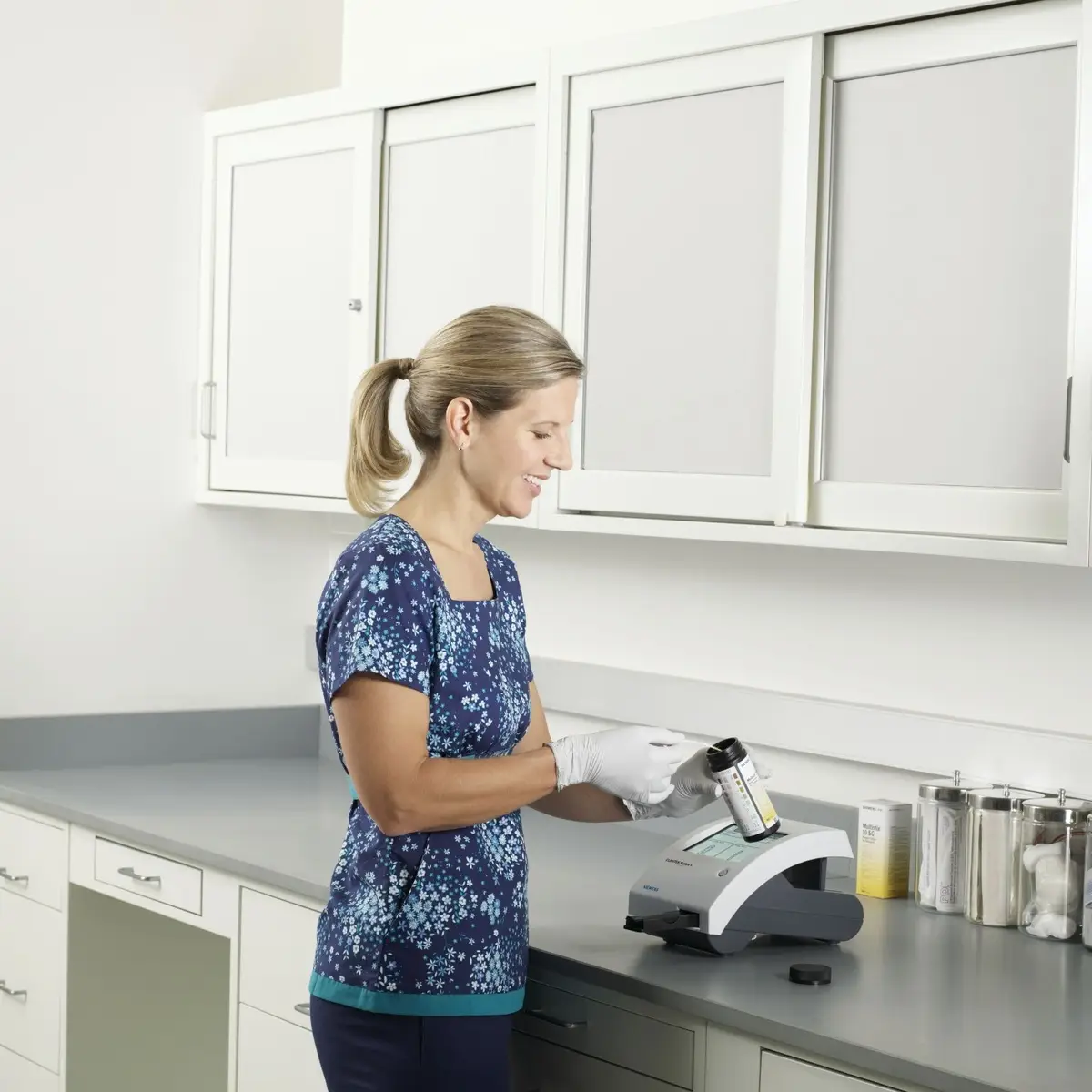 Siemens Healthineers CLINITEK Status + Harnanalysensystem Siemens Healthineers CLINITEK Status + Harnanalysensystem