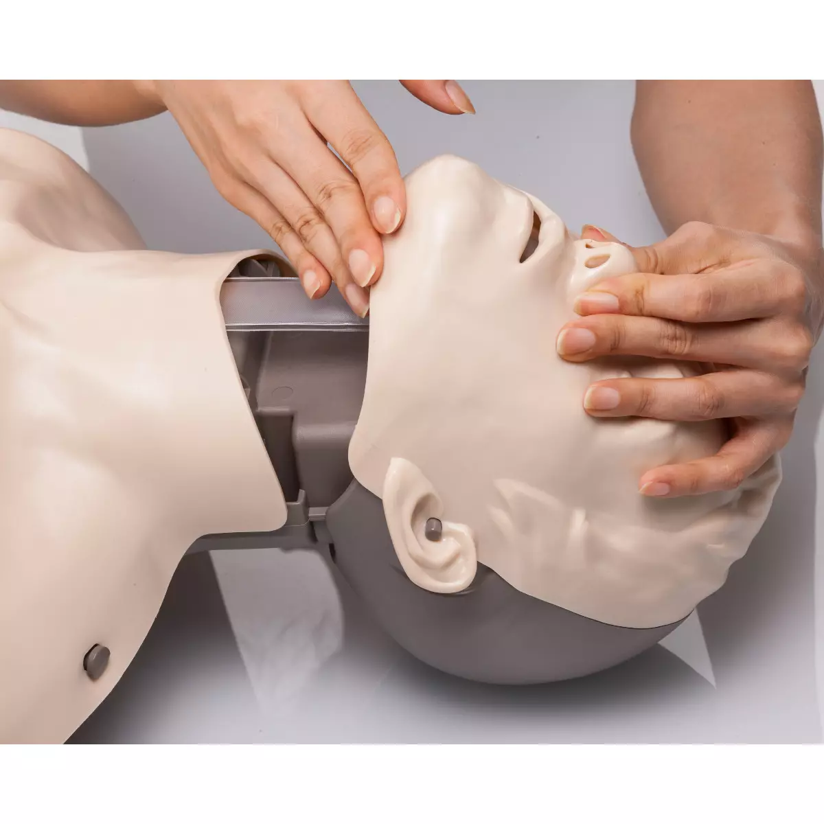 Innosonian BRAYDEN CPR-Trainingspuppe Advanced