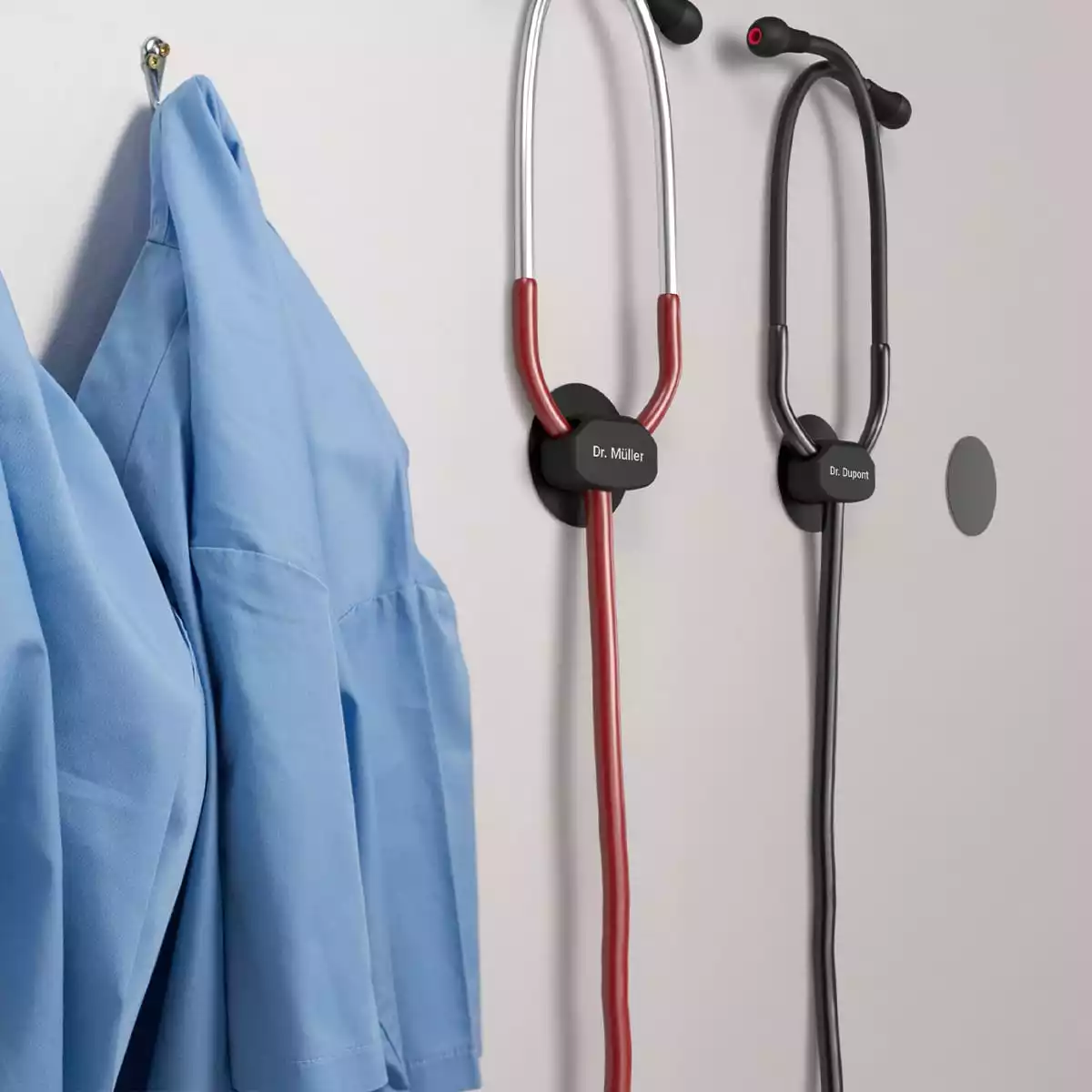 DocCheck Thïngs Stethoskop-Namensschild "Smack"