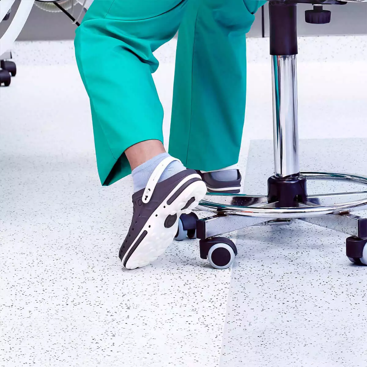 WOCK CLOG Schuhe mit Riemen